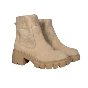 Torrid Wide Width Chelsea Boots Chunky Lug Sole Beige 9WW